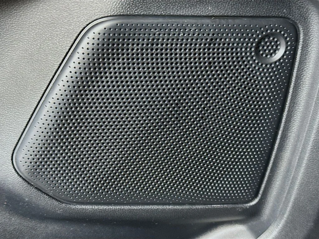 Used 2020 Black Ford SE image 21