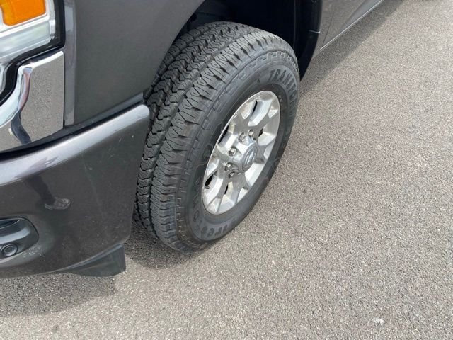 Used 2024 Gray Ram Laramie image 12