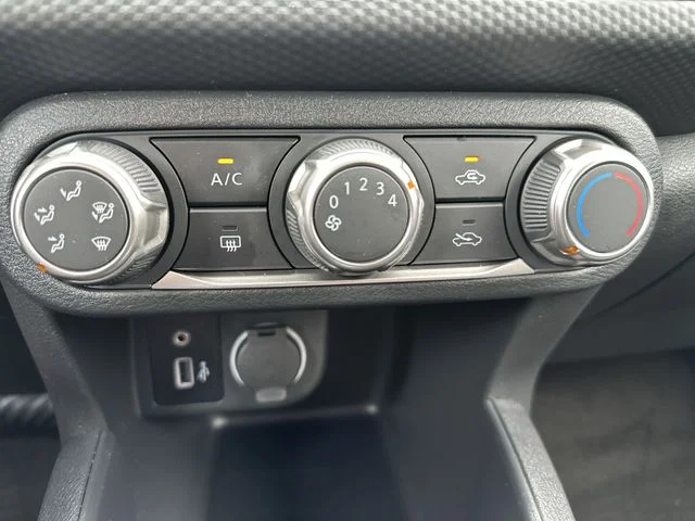 Used 2024 Gray Nissan S image 18