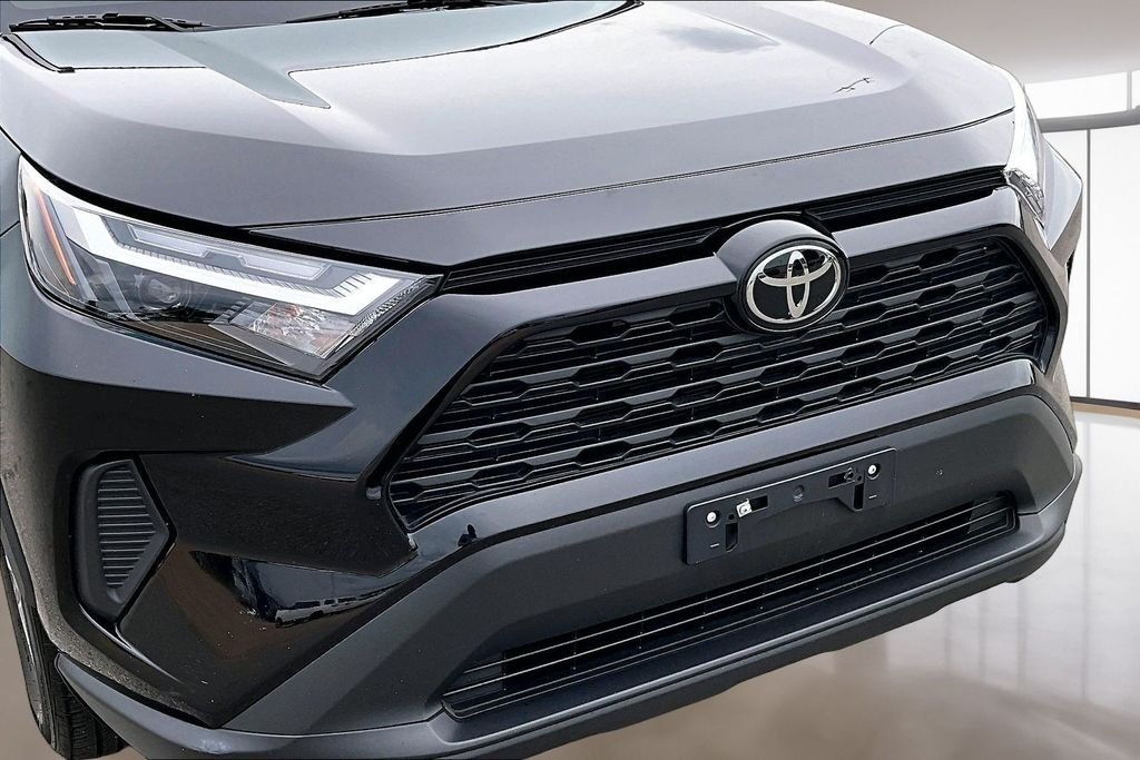 Used 2025 Black Toyota XLE image 29
