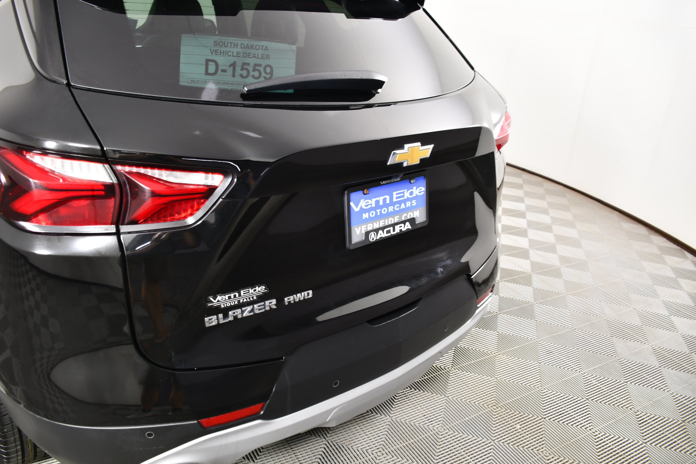 Used 2021 Black Chevrolet LT image 15