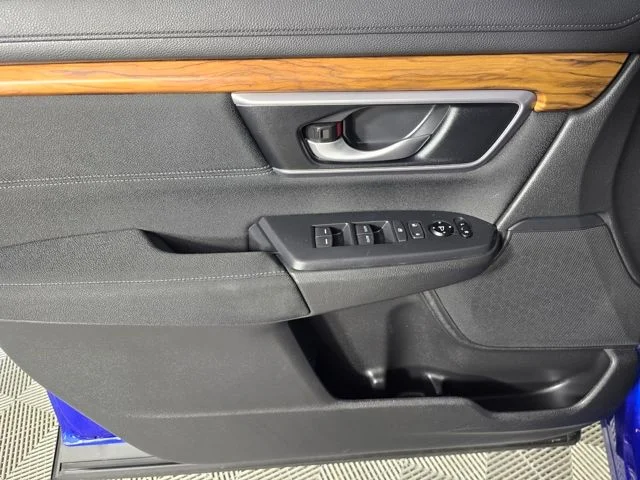 Used 2020 Blue Honda EX image 17