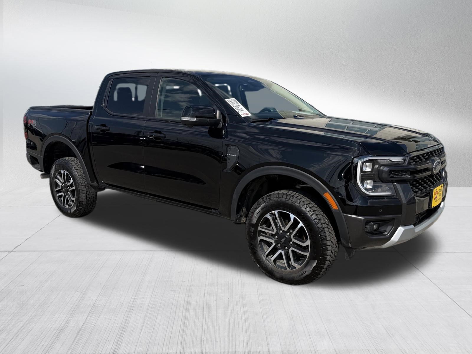 2025 Ford Ranger Lariat 4x4 SuperCrew 5' Box's photo
