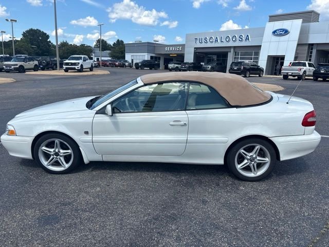 Used 1999 White Volvo Base image 5