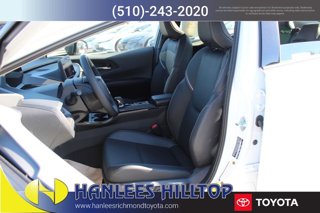 2026 Toyota Prius Limited - Photo 13