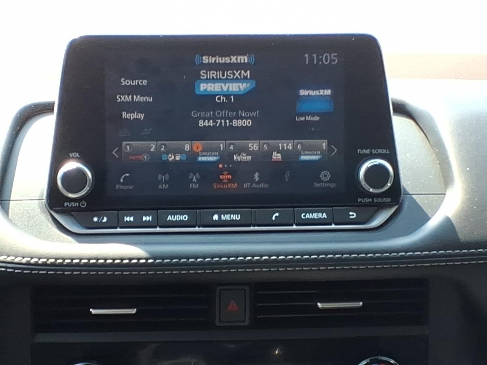 Used 2023  NISSAN SV image 16