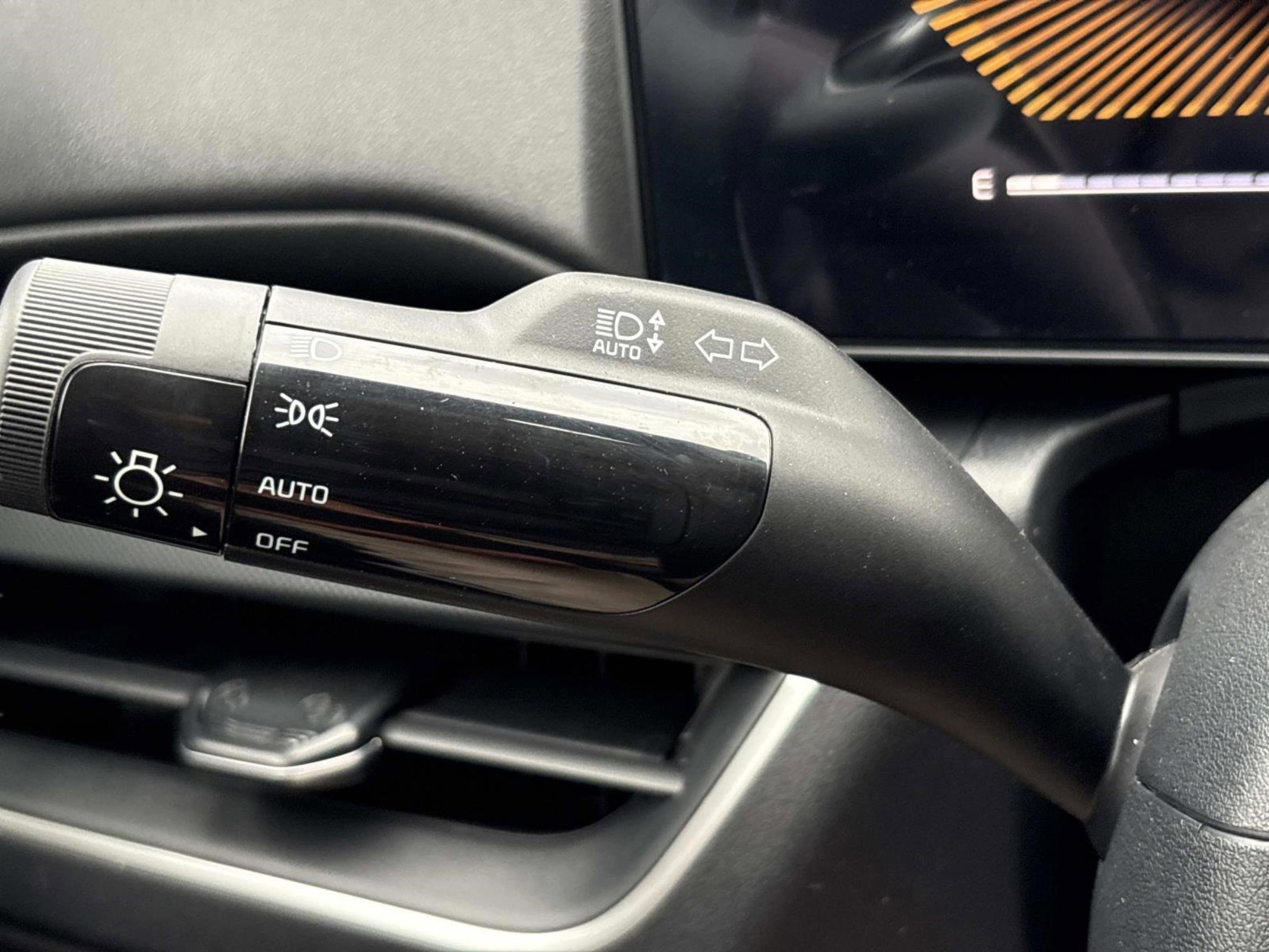 New 2025 Deep Sea Blue Kia LXS image 23