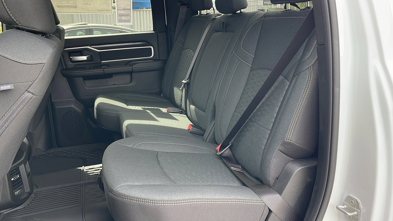 2025 RAM 2500 Big Horn - Photo 15