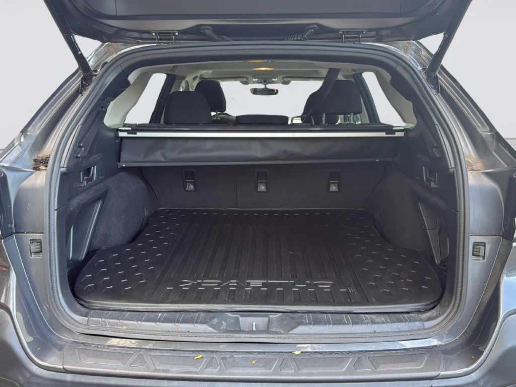 Used 2020 Gray Subaru Premium image 35