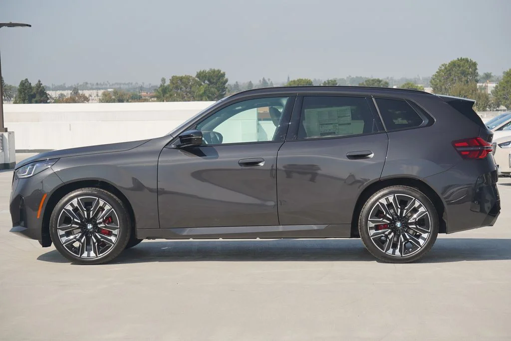 Used 2026 Gray BMW M50 xDrive image 4