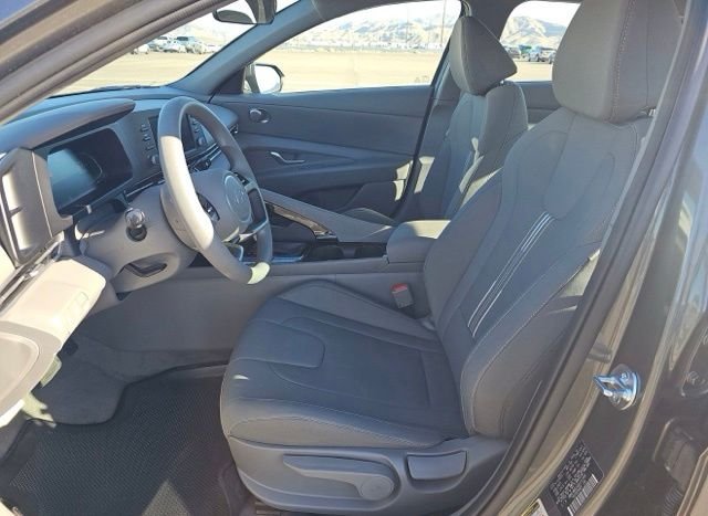 Certified Used 2025 Gray Hyundai Blue image 13