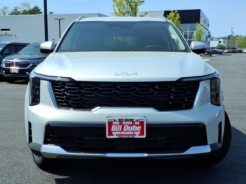 New 2026 White Kia S image 2