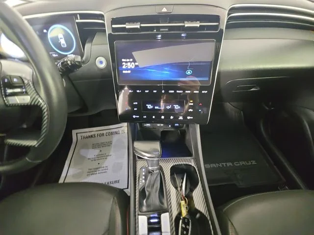 Used 2023 Green Hyundai Limited image 11
