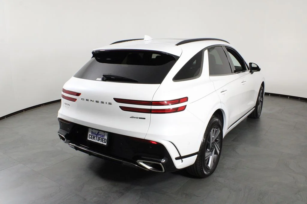 Used 2026 White Genesis 3.5T Sport Advanced image 3