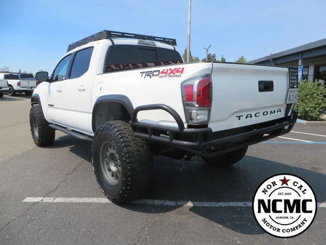 2023 Toyota Tacoma TRD Off Road - Photo 3