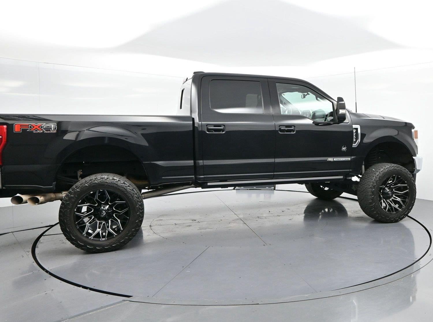 Used 2022 Agate Black Ford Lariat image 8