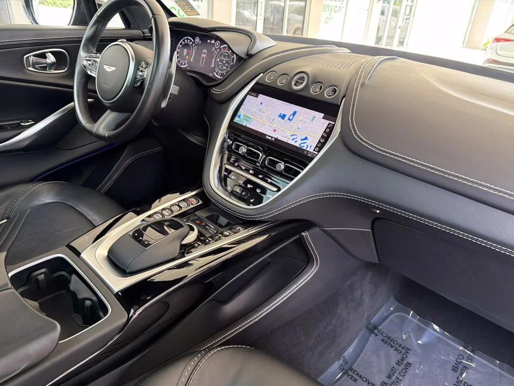 Used 2021 Black Aston Martin Base image 30