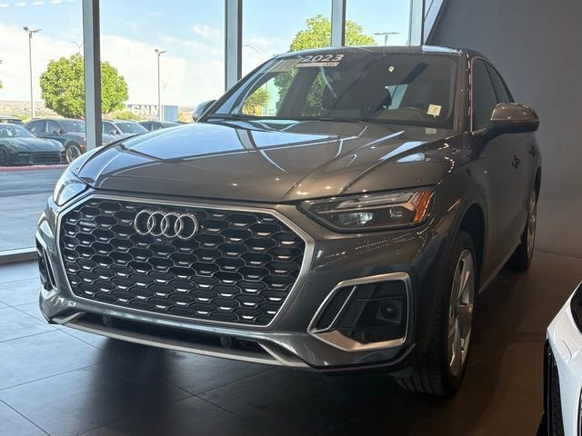 2023 Audi Q5 Sportback 45 Premium Plus's photo