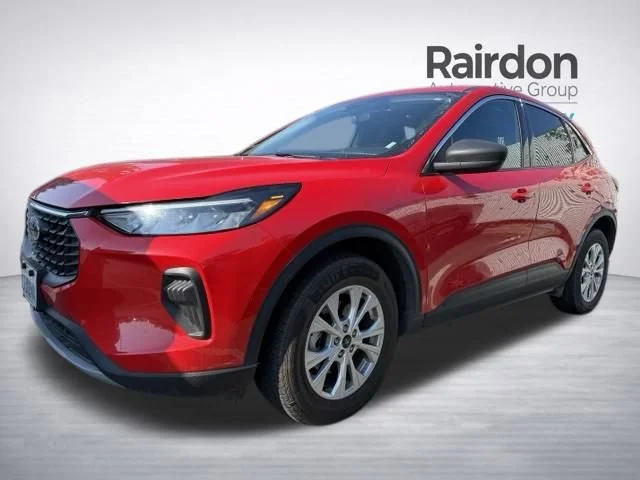 Used 2024 Race Red Ford Active image 5