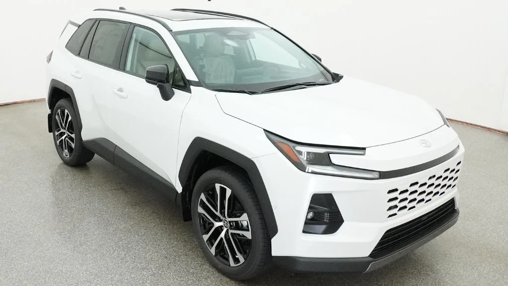 New 2026 Wind Chill Pearl Toyota Limited image 13