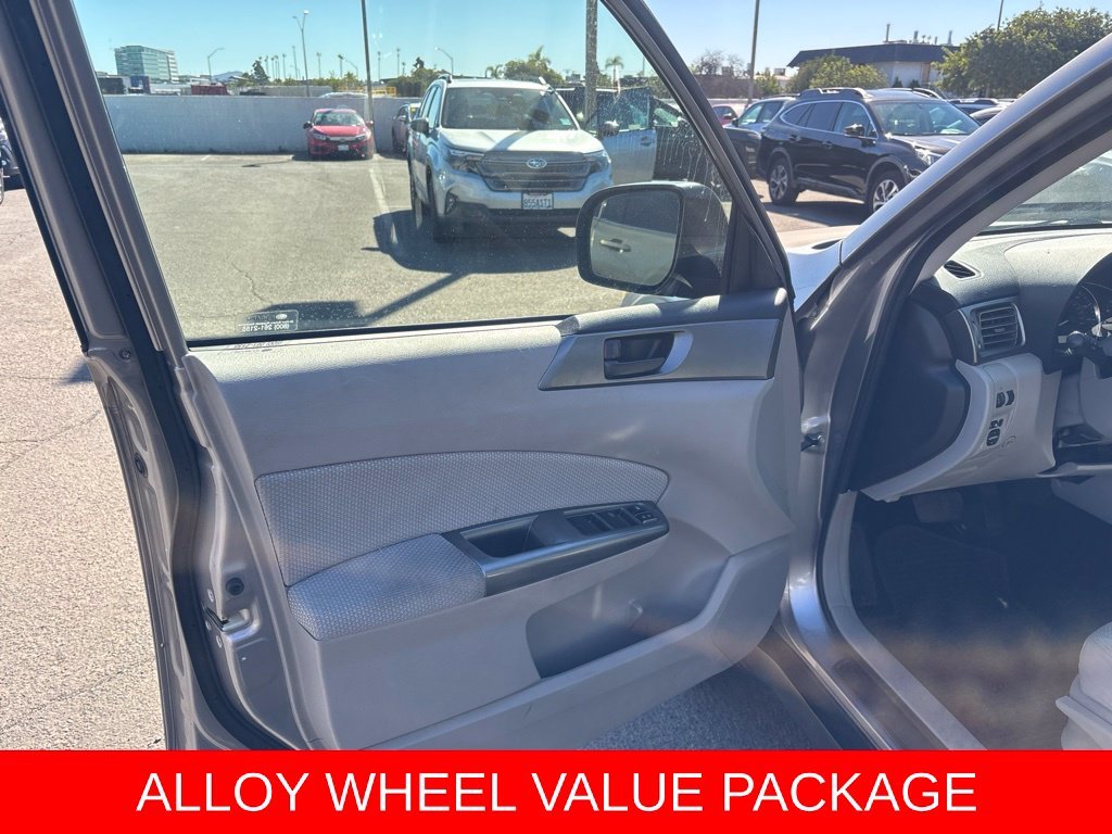 Used 2011 Silver Subaru 2.5X image 13