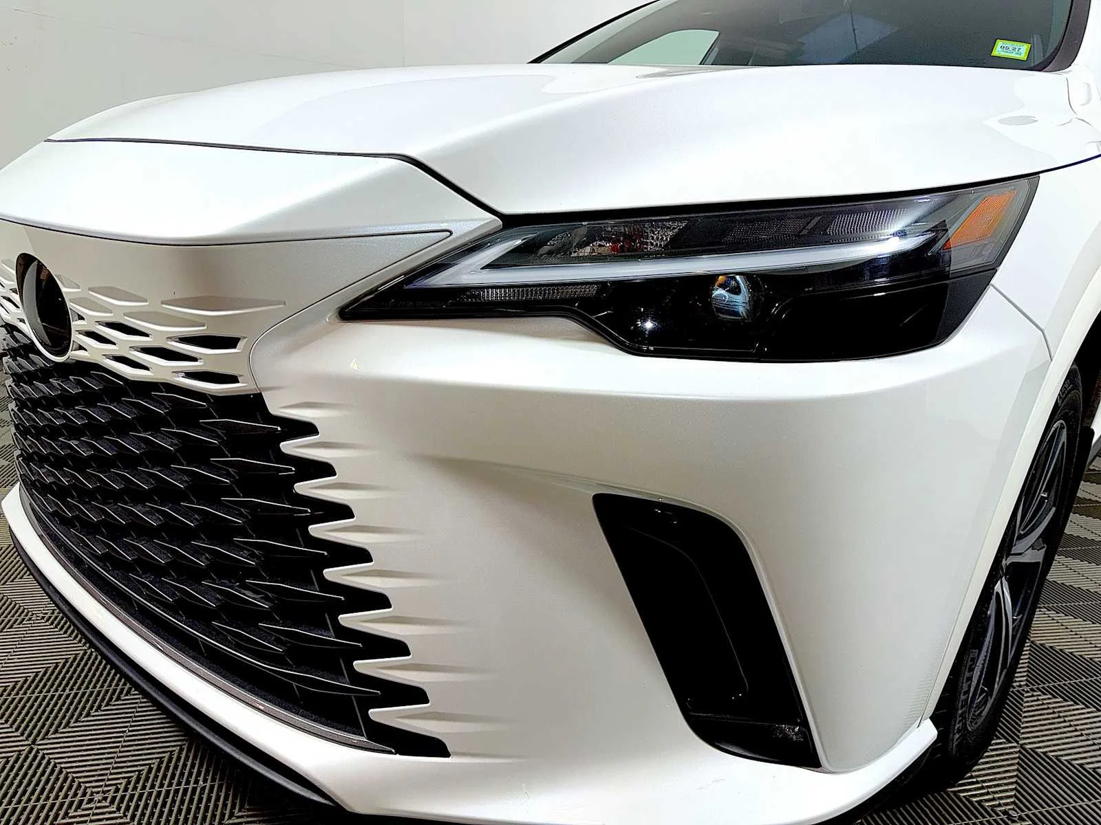 Used 2024 Eminent White Pearl Lexus Premium image 25