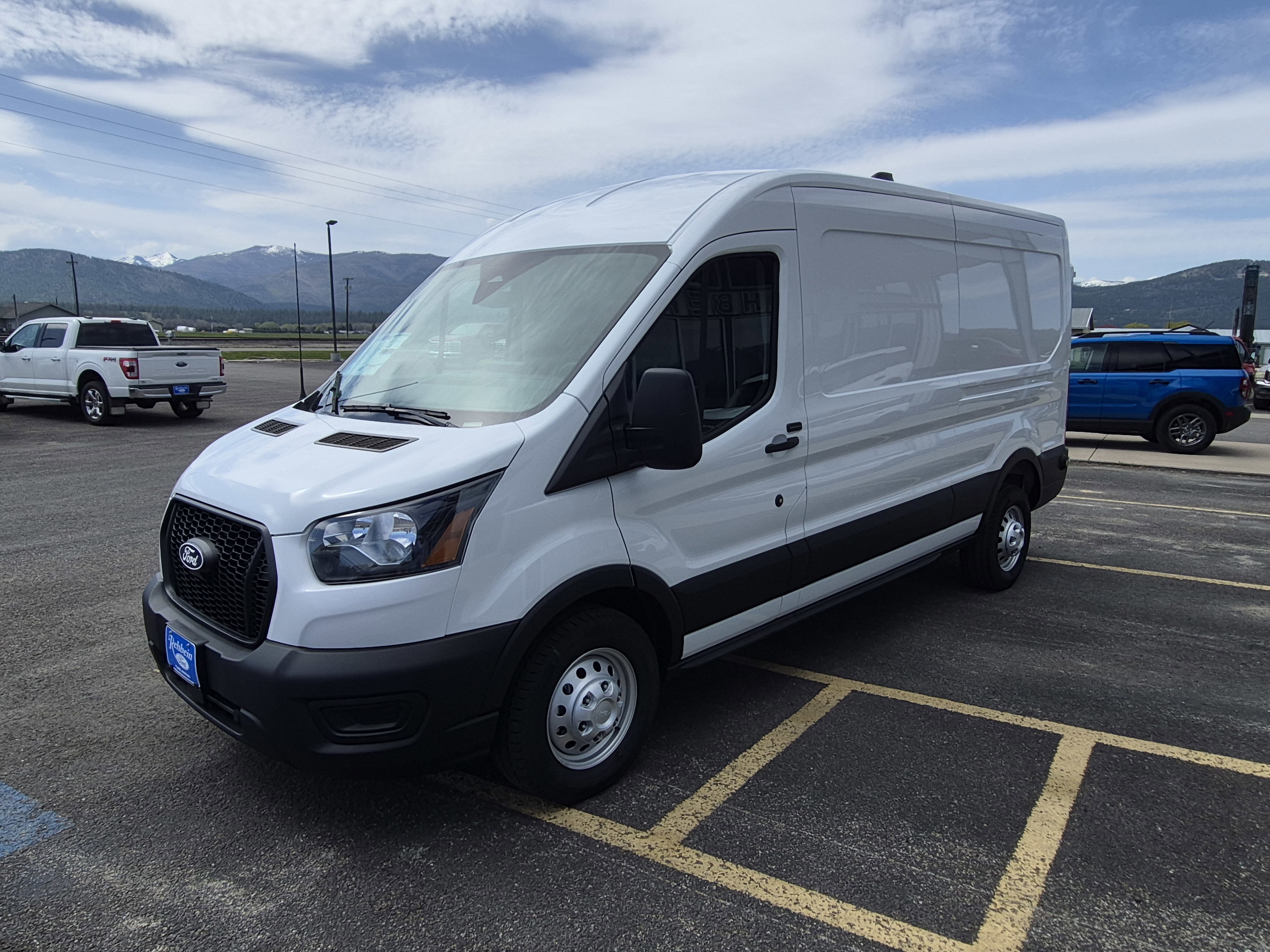 New 2026 Oxford White Ford Cargo Van image 14