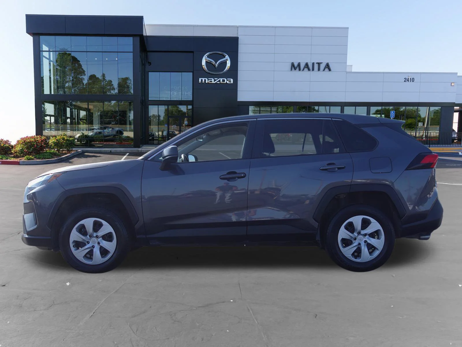 Used 2025 Magnetic Gray Metallic Toyota LE image 6