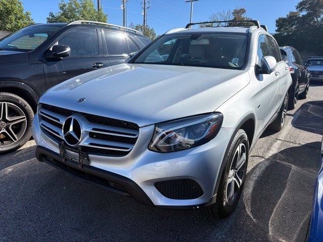 Used 2019  Mercedes-Benz GLC 350e image 1