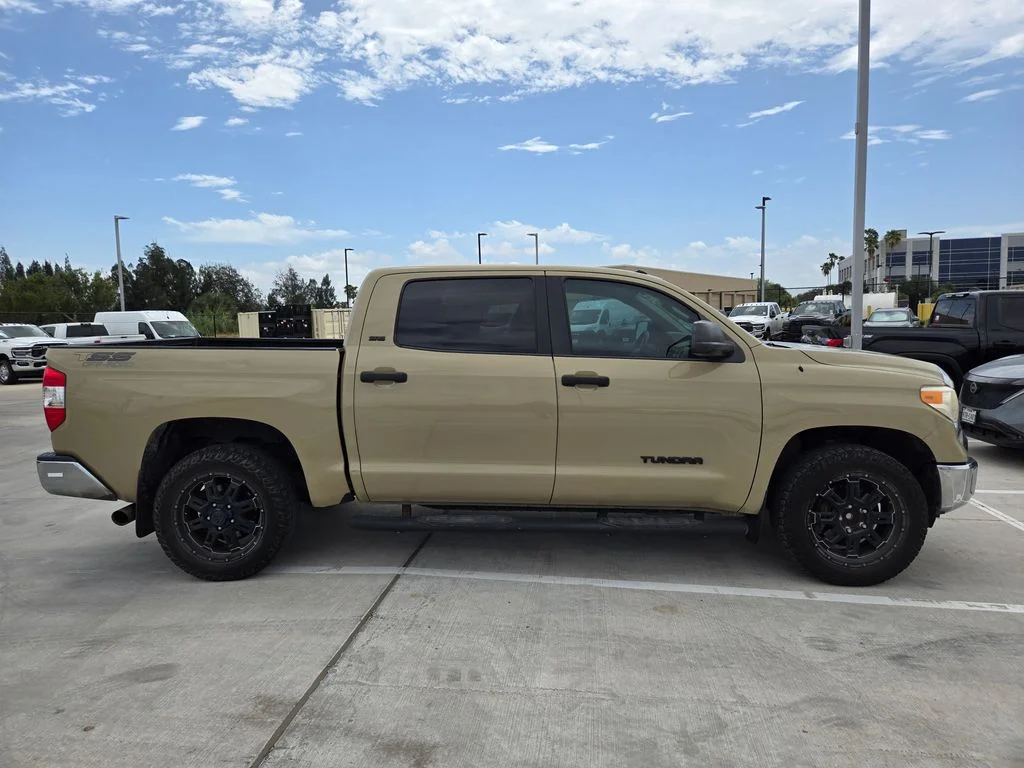 Used 2017 Toyota Tundra SR5 with VIN 5TFEM5F11HX118214 for sale in Brownsville, TX