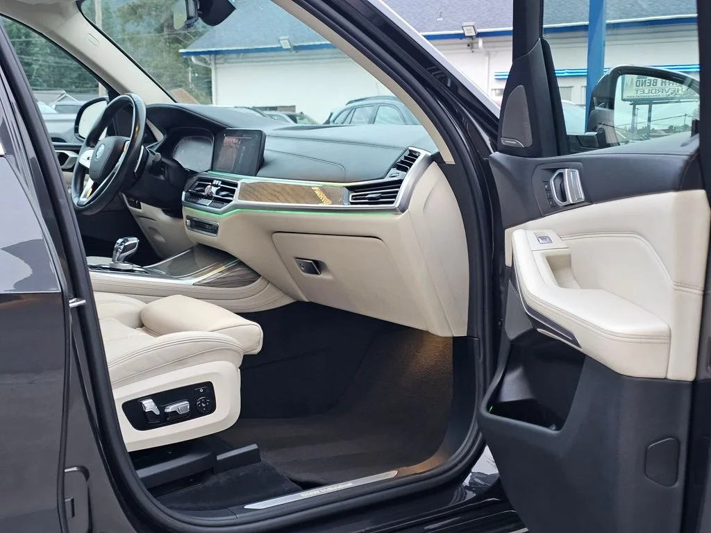 2020 BMW X7 40i - Photo 13