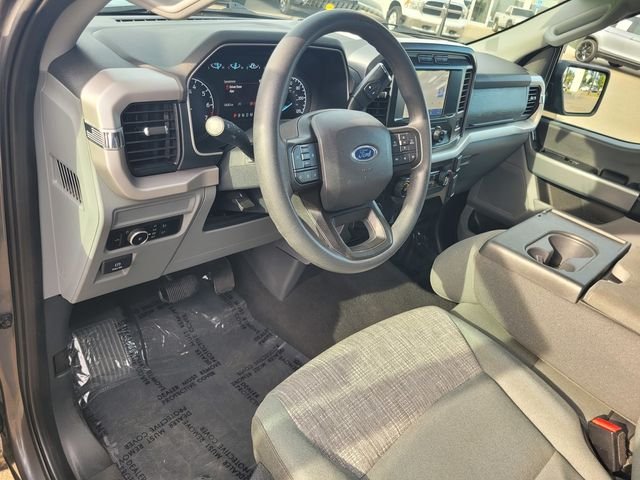 Used 2023 Gray Ford XLT image 12