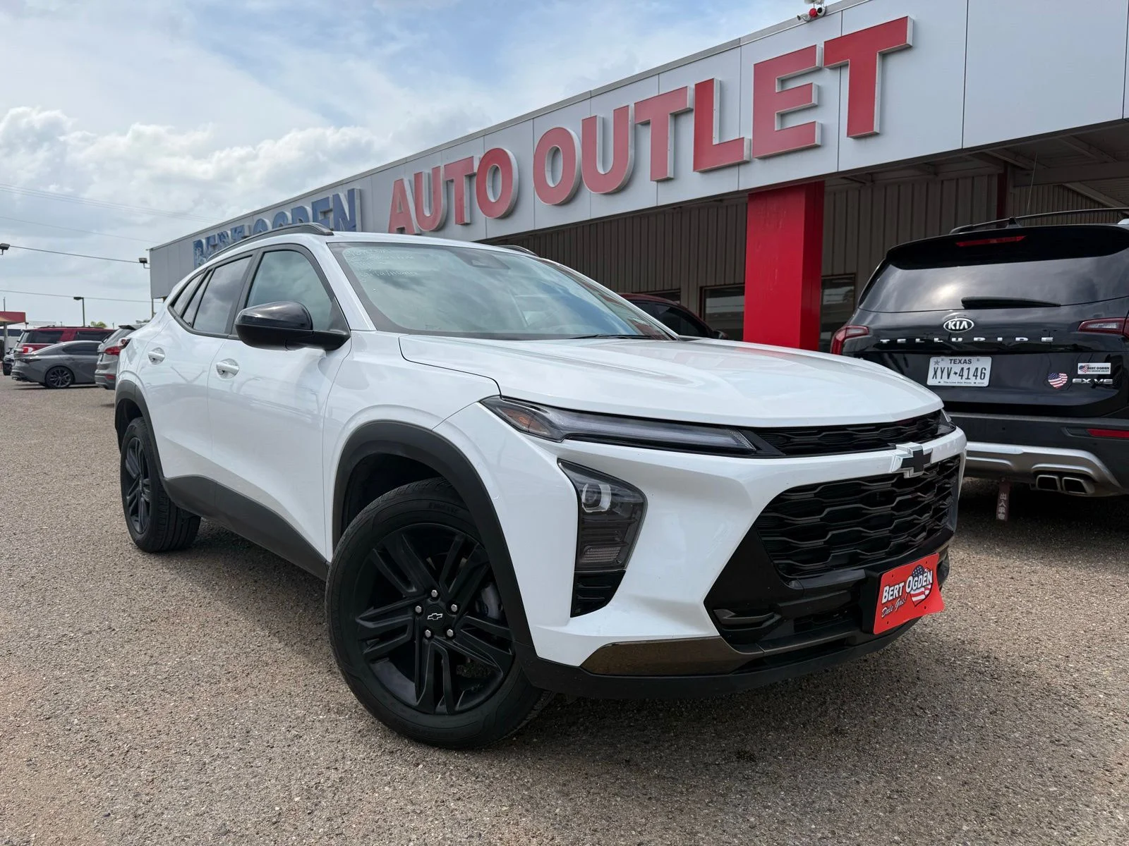 2025 Chevrolet Trax Activ's photo