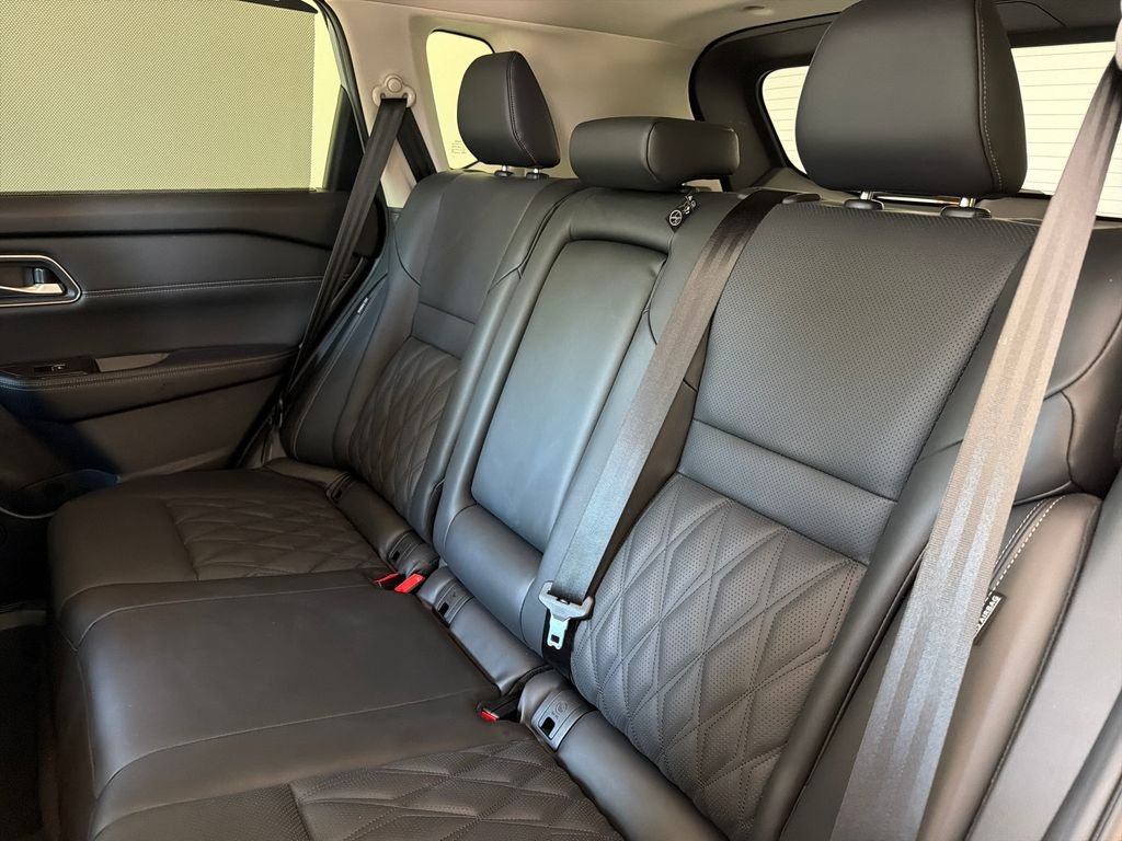 Used 2025 Gray Nissan Platinum image 34