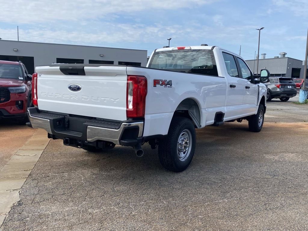 New 2026 Oxford White Ford F-250® XL image 3