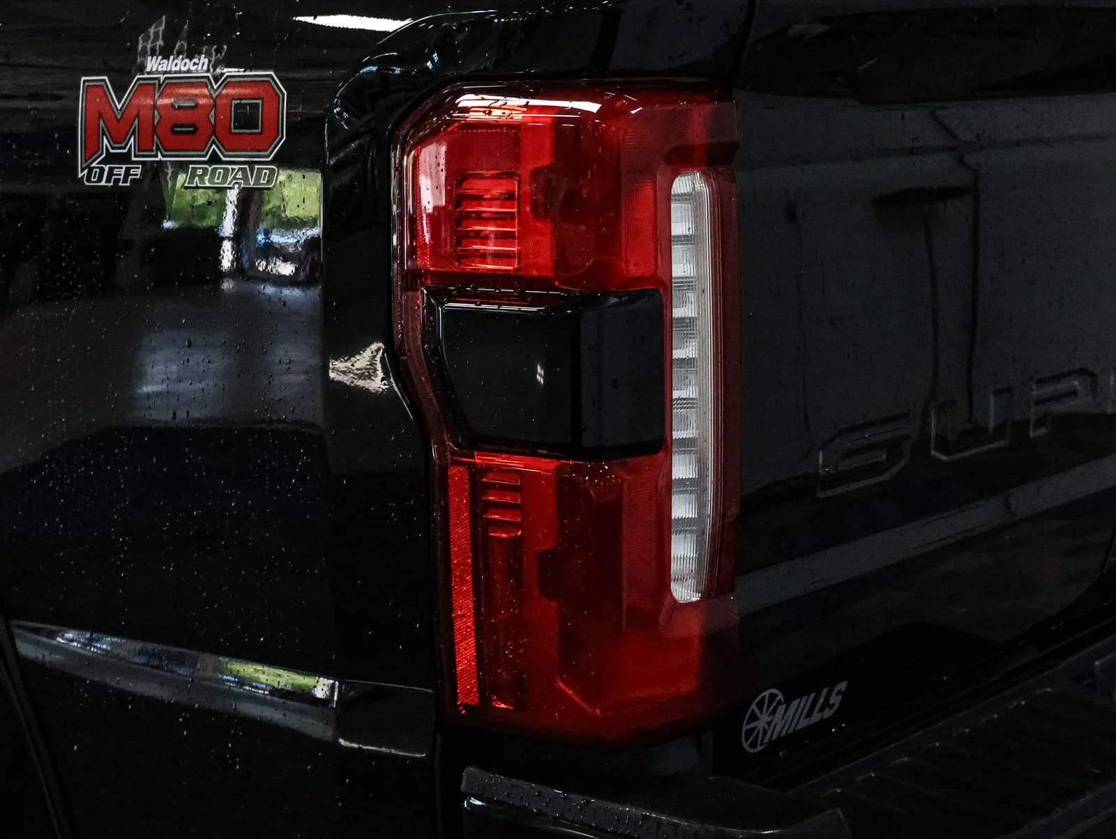 New 2026 Agate Black Metallic Ford F-350® Lariat® image 15