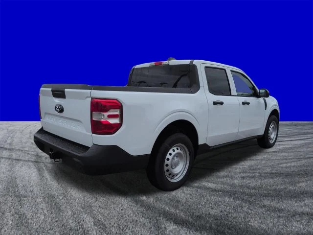 New 2026 Oxford White Ford XL image 4