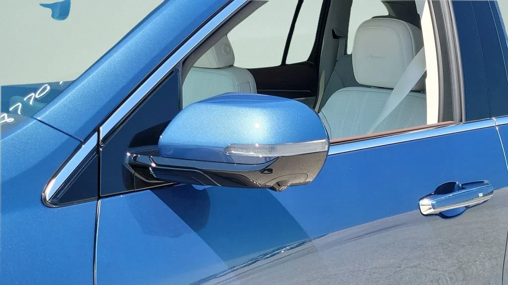 New 2026 Ocean Blue Metallic Buick Avenir image 11