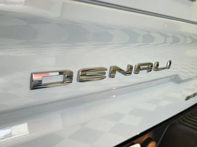New 2026 Glacier White Tricoat GMC Denali Ultimate image 7