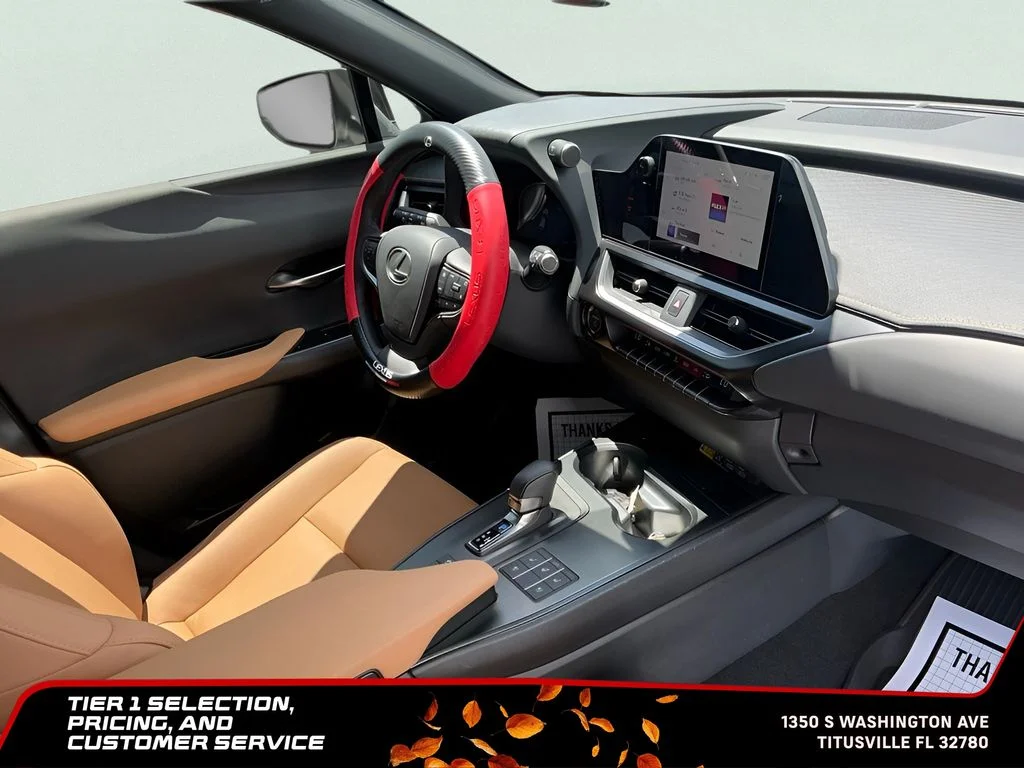Used 2025 White Lexus 300h Premium image 16