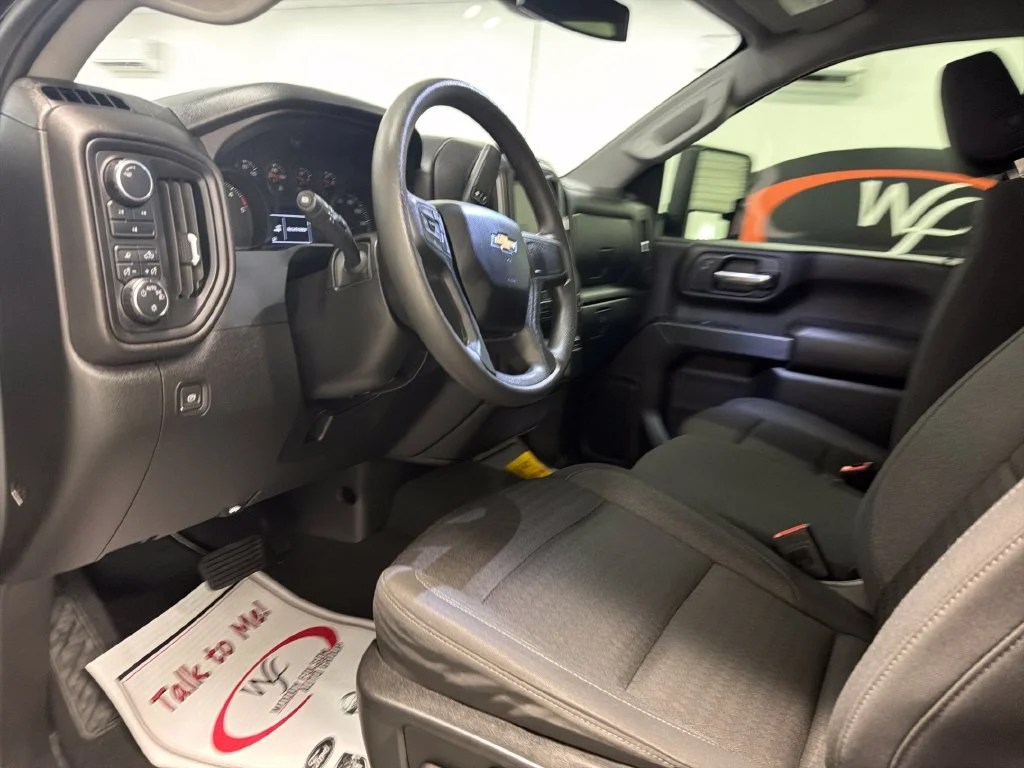 Used 2024 Gray Chevrolet Custom image 13
