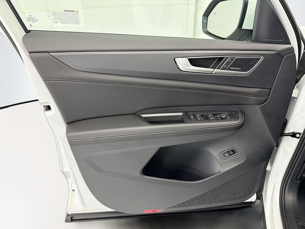 New 2026 Opal White Pearl Volkswagen SEL Premium R-Line image 23