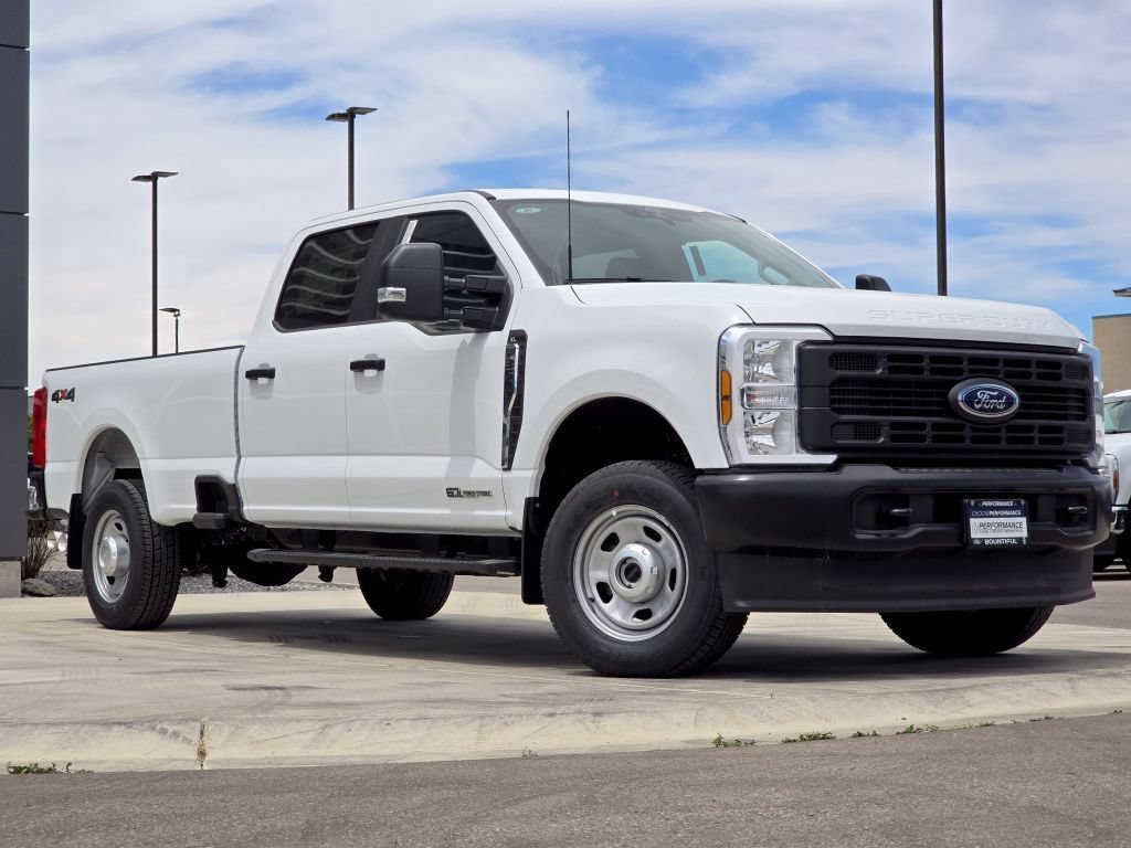 New 2026 Oxford White Ford XL image 2