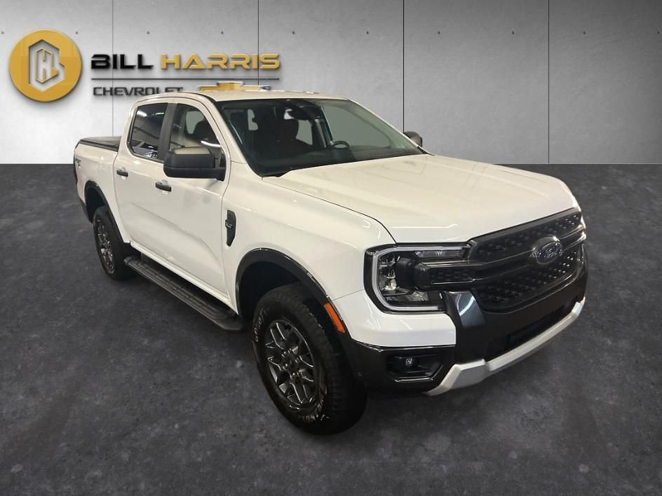 Used 2024 White Ford XLT image 9