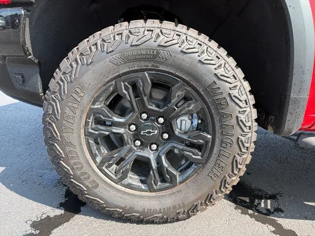 2026 Chevrolet Silverado 1500 ZR2 - Photo 31