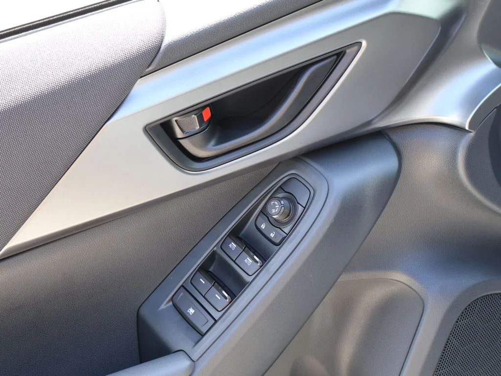 Used 2024 Silver Subaru Base image 20