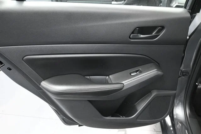 Used 2024 Gray Nissan 2.5 SV image 9
