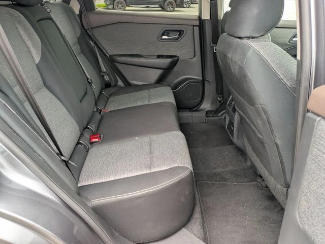 Used 2023 Gray Nissan SV image 21