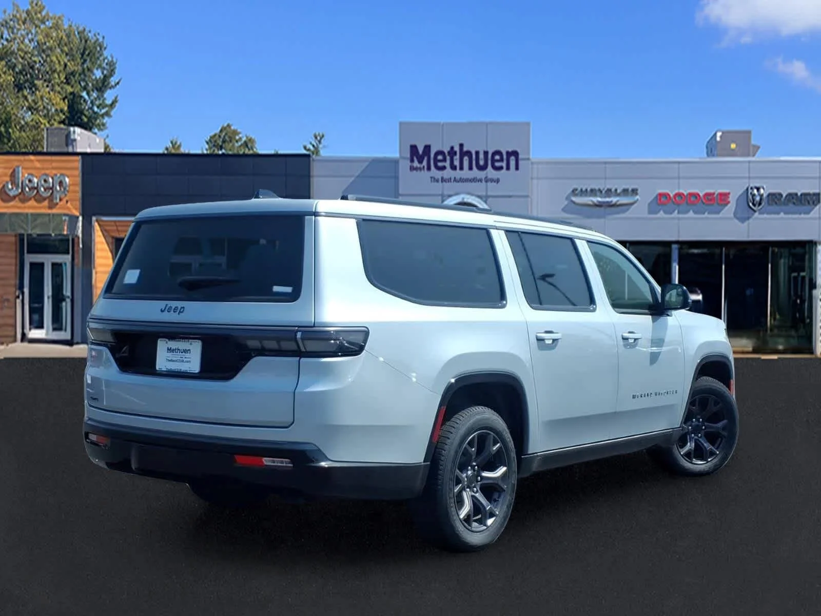 New 2026 Silver Zynith Jeep Limited Altitude image 7