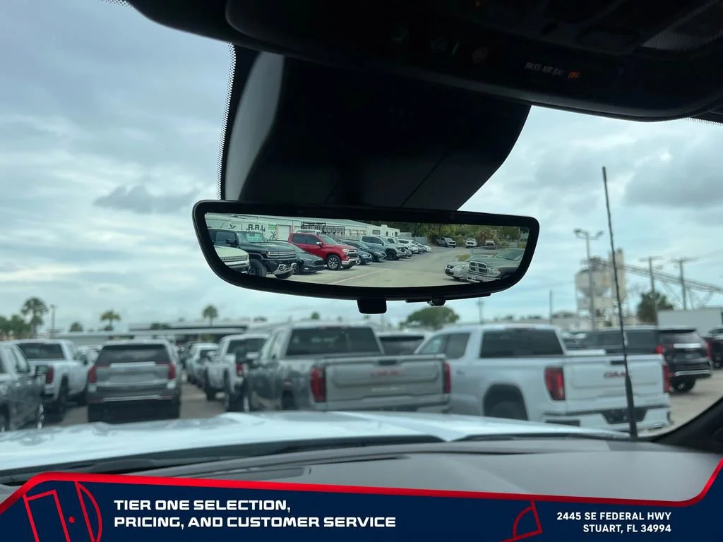New 2026 Glacier White Tricoat GMC Denali Ultimate image 33